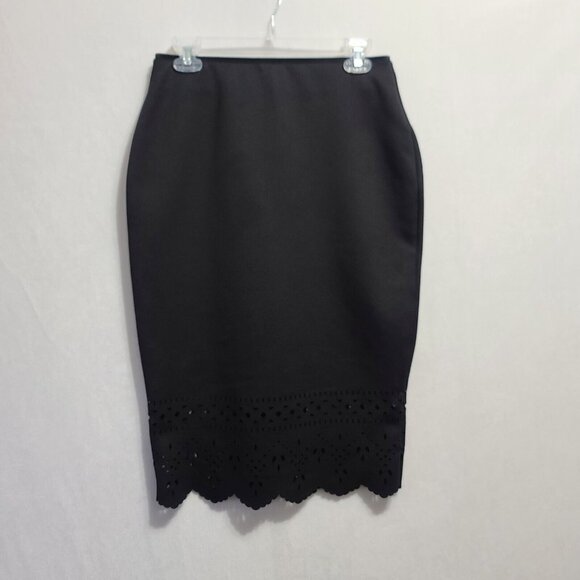 Bisou Bisou Michele Bohbot Pencil Skirt Women's Size M Black Scalloped Laser Cut - Picture 3 of 7